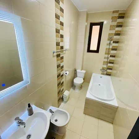 Apartament Ira *