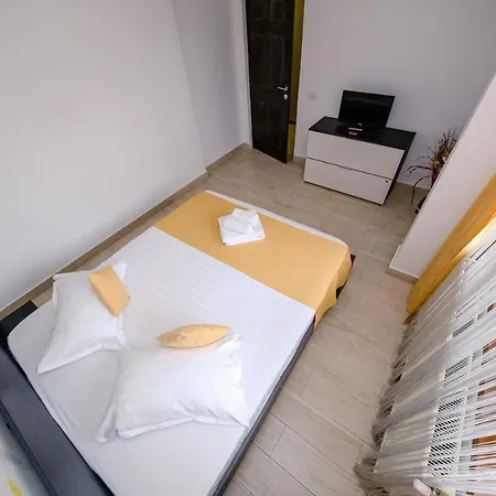 Sim Seaside T2 Apartment *