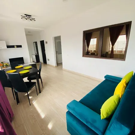 דירה Sim Seaside T2 *