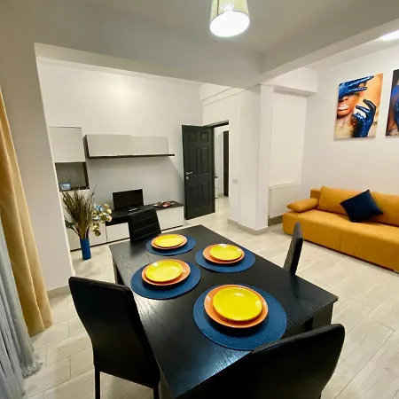 Sim Seaside T2 Apartment *