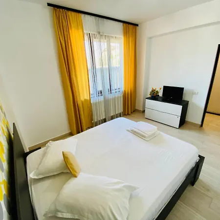 דירה Sim Seaside T2 *