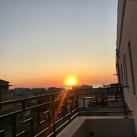 Sim Seaside T2 Apartment *